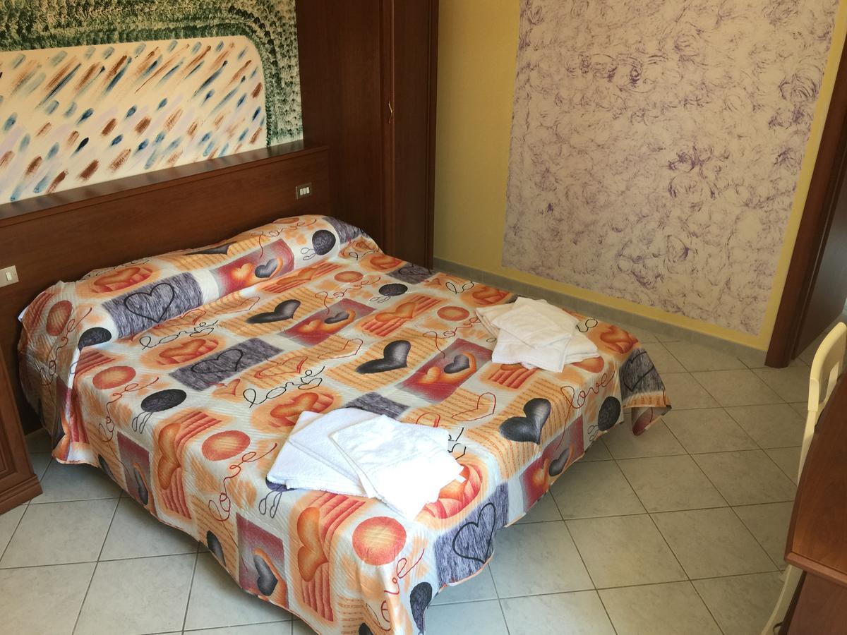 Excelsior Residence Чефалу Екстериор снимка